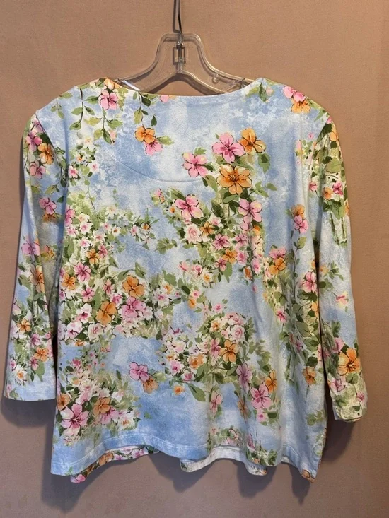 Floral Print Blue Garden Gazebo Women's Top - Picture 4 of 4